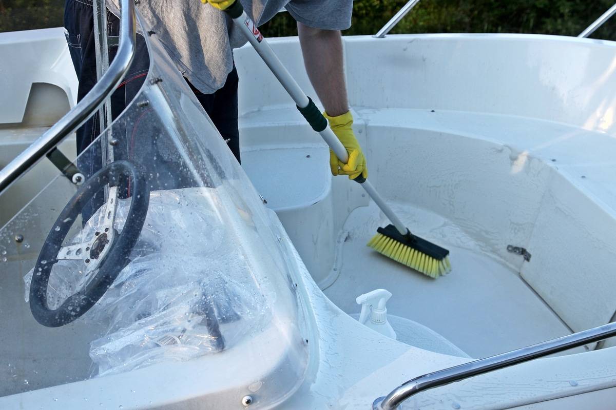 boat-cleaning-services
